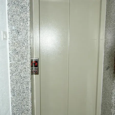 Lungomare Viewpoint Apartament Wlora